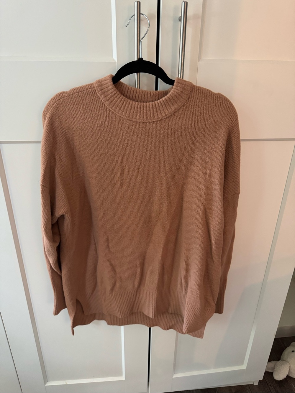 Abercrombie & Fitch Women's Crewneck Sweater in Dusty Rose